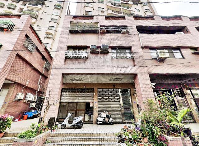 嘉義東區大樓法拍-1