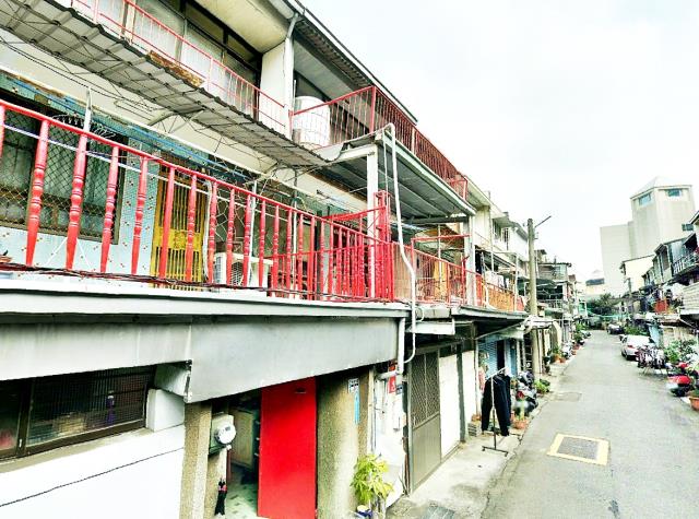 嘉義西區法拍透天-1