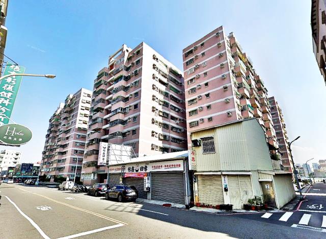 東區拍賣大樓-3