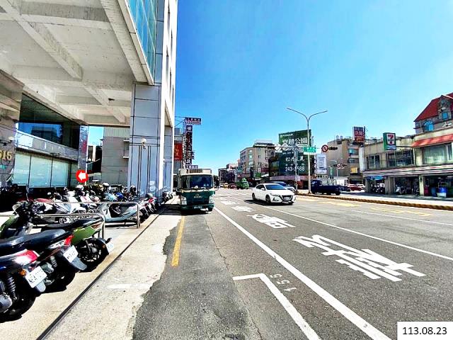 台南東區拍賣大樓-1