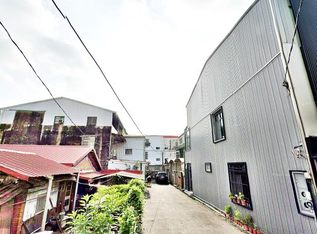 麻豆法拍透天-3