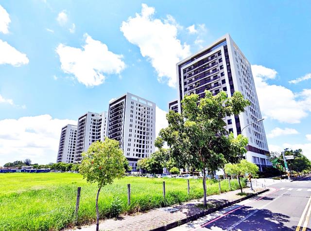 台南東區大樓法拍-3