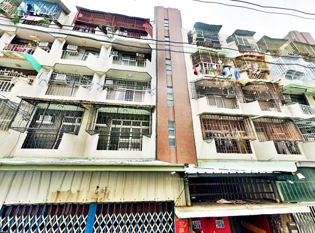 嘉義東區法拍公寓-1