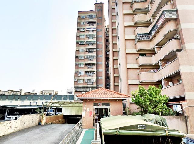 西區大樓法拍-5