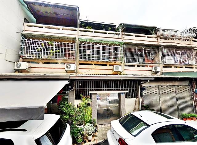 嘉義法拍透天-1