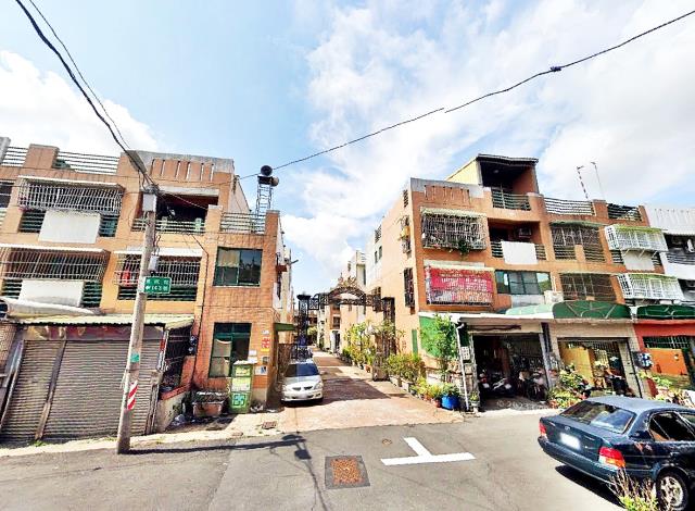 台南新營法拍透天-1