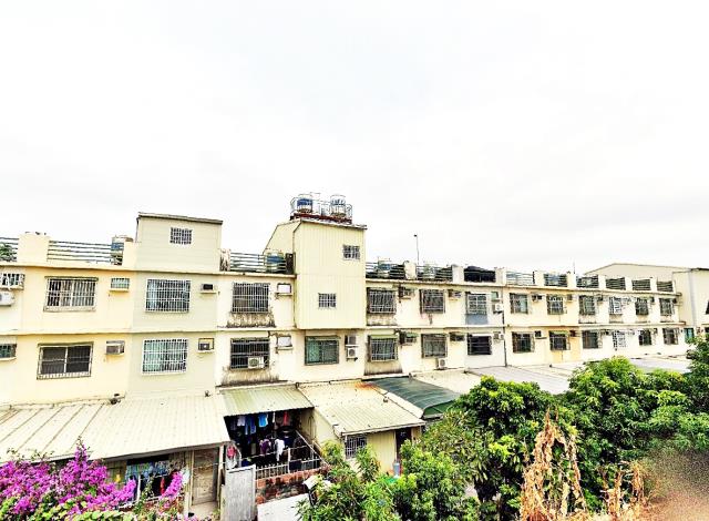 台南新營法拍透天-2