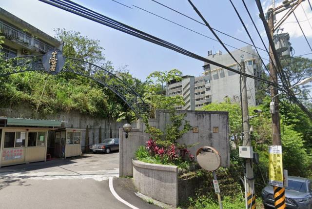 新北新店華廈法拍-1