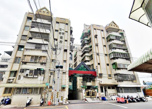 台南永康華廈法拍-2