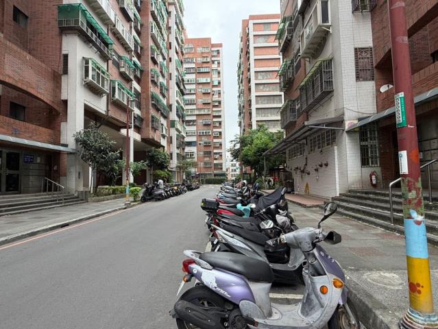 八德法拍大樓-2
