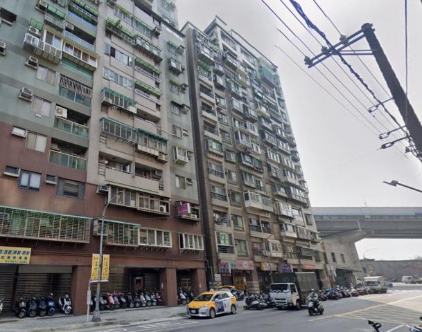 三重法拍大樓-2