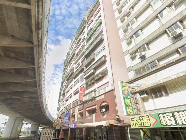 八里法拍大樓-2