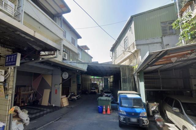新北中和透天法拍-1