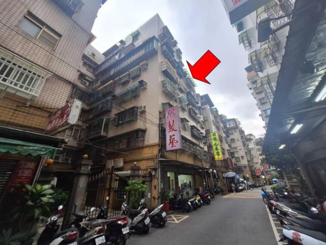 新莊法拍華廈-2